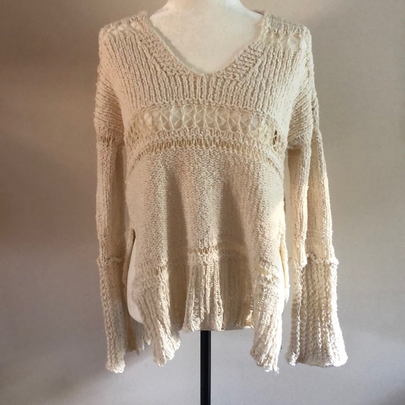 NWOT✨ Free People Women’s Sweater - Picture 1 of 3